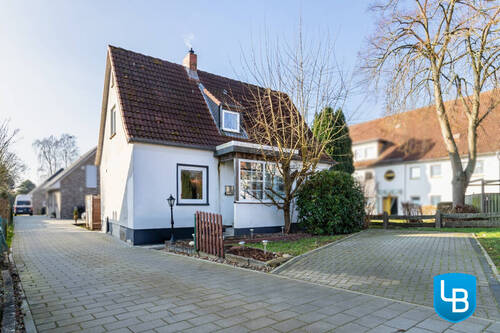 Hausansicht - 4 Zimmer Einfamilienhaus zum Kaufen in Plön