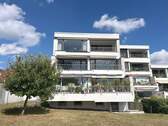 Bild 1 - PURNHAGEN-IMMOBILIEN - Traumhafter Weserblick! Vegesack, 4-Zi.-Eigentumswohnung mit Loggia u. Garage