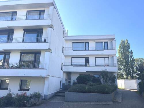Bild 2 - 4 Zimmer Etagenwohnung zum Kaufen in Bremen