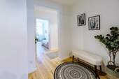 Diele - Etagenwohnung mit 74,80 m² in München zum Kaufen