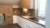 Einbauküche - Etagenwohnung mit 105,70 m&sup2; in Isen zur Miete