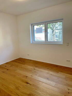 EG Zimmer 2 - Etagenwohnung mit 125,00 m² in Asperg zum Kaufen