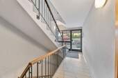 Treppenhaus/Gebäudeeingang - 