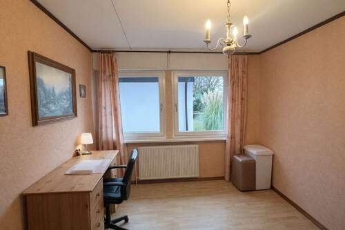 Schlafzimmer III EG - 