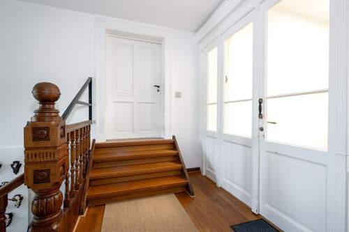 Treppenhaus - Büro mit 364,00 m&sup2; in Göttingen zum Kaufen