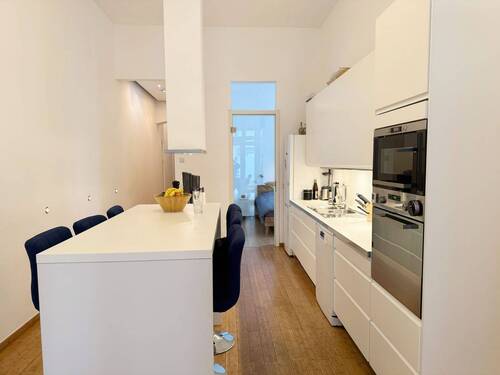 04-apartment164.jpg - Etagenwohnung mit 146,00 m&sup2; in Berlin zur Miete