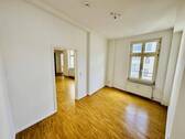Zimmer 2 - 
