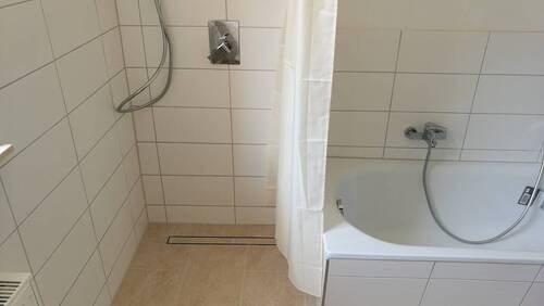 Wohnung EG Anbau Bad Bj. 2017 - 