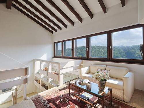 Lichtdurchfluteter Eingangsbereich - 