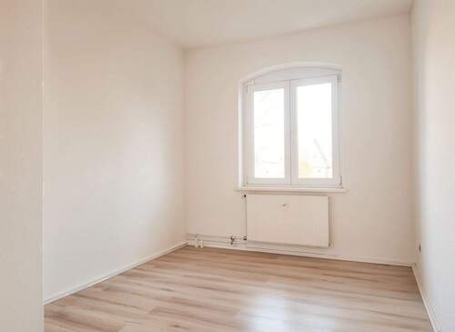 Kinderzimmer/Büro - 