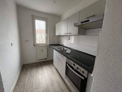 2.jpg - 3 Zimmer Etagenwohnung zur Miete in Zwickau