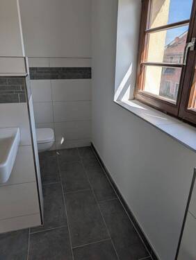 Bad.jpg - 4 Zimmer Etagenwohnung in Leipzig