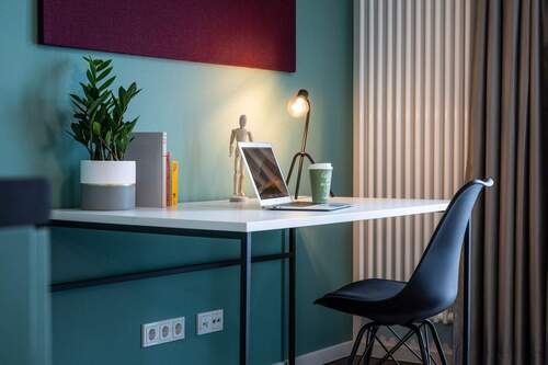 Arbeitsplatz - 1 Zimmer Etagenwohnung in Berlin