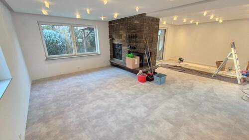 EG Wohnzimmer 1 - 5 Zimmer Einfamilienhaus zur Miete in Bad Kissingen