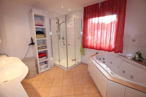 Tageslichtbadezimmer - 