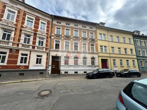 Vordere Fassade - 1 Zimmer Mehrfamilienhaus, Wohnhaus zum Kaufen in Gera / Debschwitz