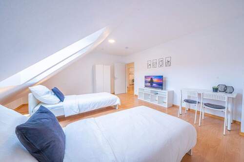 mittleres Zimmer - 