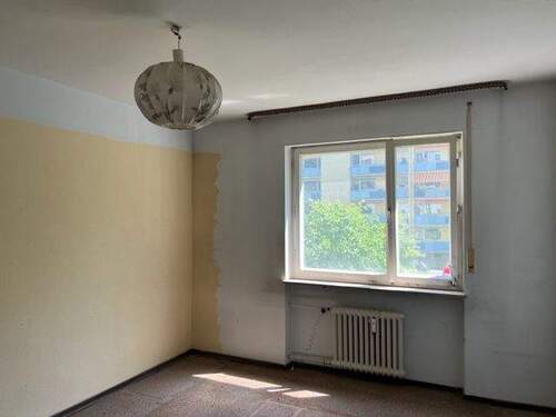 Schlafzimmer
- 