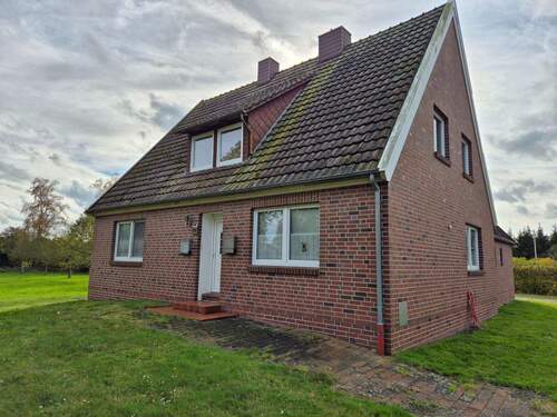 Eingang OW - 3 Zimmer Etagenwohnung zur Miete in Barßel / OT Elisabethfehn