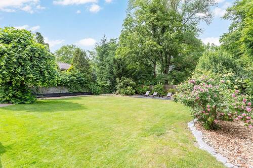 Garten mit Liegeplätzen - Einfamilienhaus mit 186,10 m&sup2; in Berlin zum Kaufen