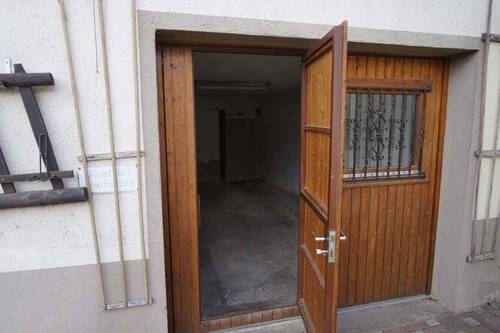 Garage - 