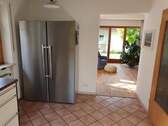 Küche mit Blick ins Wohnzimmer - 