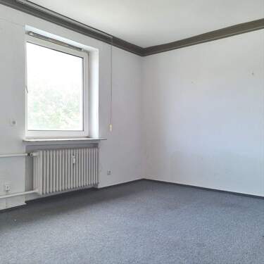 I. OG -schlicht in Grau - 