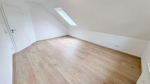 Schlafzimmer Ansicht 2 - 