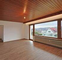 Top renovierte 3-Zimmer-Wohnung mit großer Sonnenterrasse - Weissach