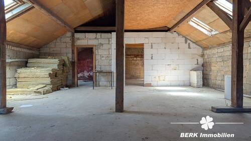 Werkshalle - 