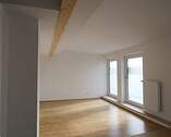 Helles Wohnen mit Sichtbalken - 3 Zimmer Etagenwohnung in Neufahrn bei Freising