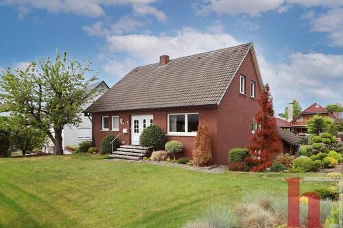 Frontansicht - 6 Zimmer Einfamilienhaus zum Kaufen in Lohne