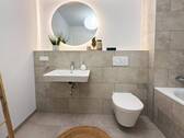 Musterwohnung_Badezimmer - 