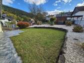 Garten im Herbst - Einfamilienhaus mit 260,00 m² in Hirschhorn zum Kaufen