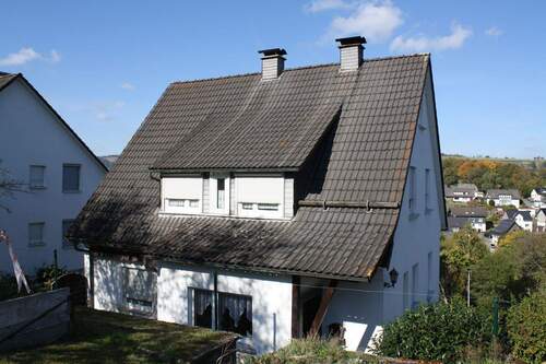 Rückansicht - Einfamilienhaus in Bad Laasphe zum Kaufen