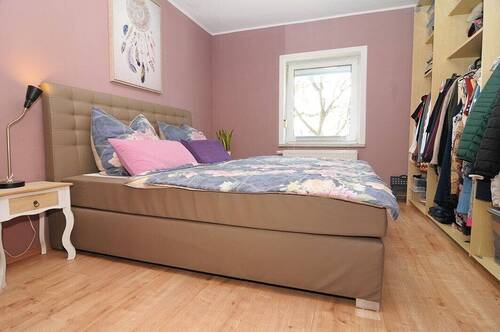 Elternschlafzimmer OG - 