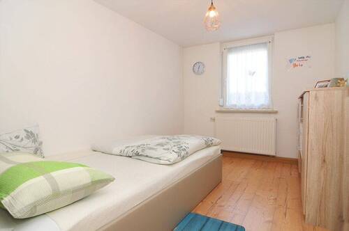 Schlafzimmer EG - 