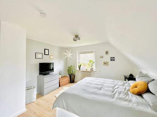 1OG Schlafzimmer - 