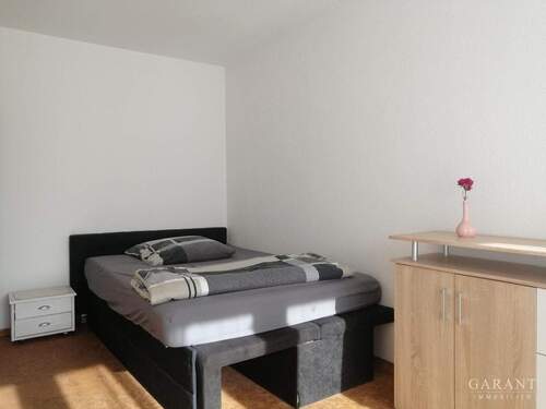 Schlafzimmer 2 OG - Reihenendhaus mit 160,00 m&sup2; in Oedheim zum Kaufen