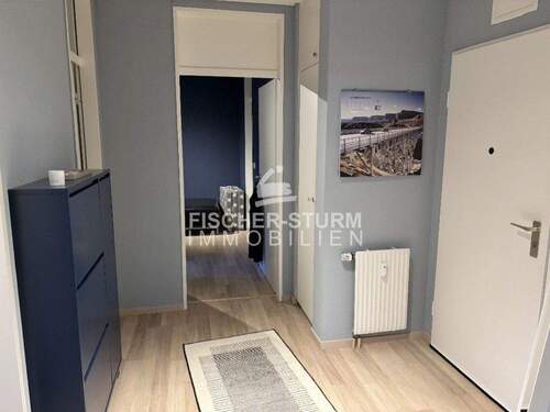 Flur - 2 Zimmer Etagenwohnung in Düsseldorf