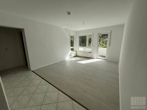 Helles, freundliches Wohnzimmer - 