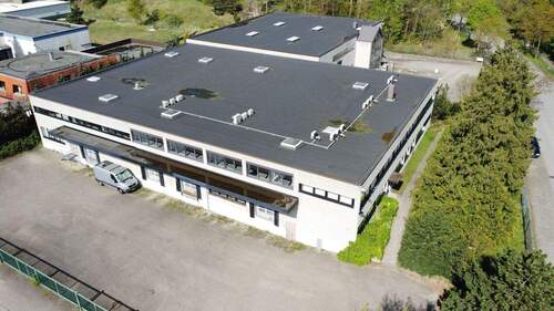 Luftbild.JPG - Lagerhalle in zentraler Lage von Geesthacht