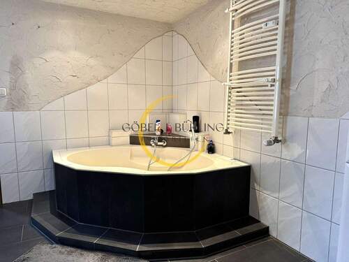 DG: Badezimmer - 