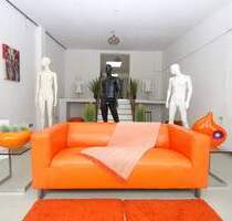 Moderne Gewerbeeinheit mit großer Fensterfront im Zentrum von Euskirchen