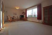 Wohnzimmer - Bild 1 - 4 Zimmer Einfamilienhaus in Lauenburg