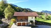 Blick zum Haus - 7 Zimmer Einfamilienhaus zum Kaufen in Samerberg