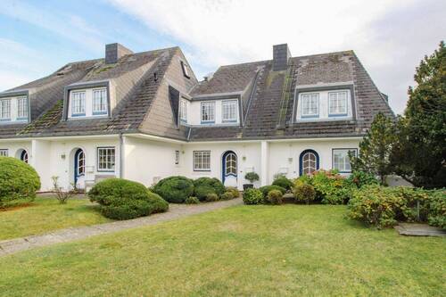 Ihr neues Zuhauses - Traumhafter Meerblick: Maisonette Wohnung mit Loggia in Munkmarsch