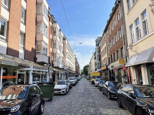 Blick in die Hohe Straße - Gewerbeobjekt (Büro, Produktion, Verkauf) in Düsseldorf