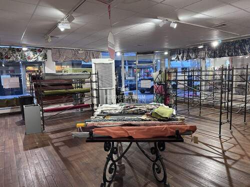 Eingang Verkaufsraum - Gewerbeobjekt (Büro, Produktion, Verkauf) in Düsseldorf zur Miete