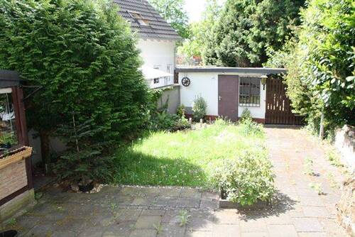 Garten - Kleine Oase mit Garage in Siegburg Wolsdorf